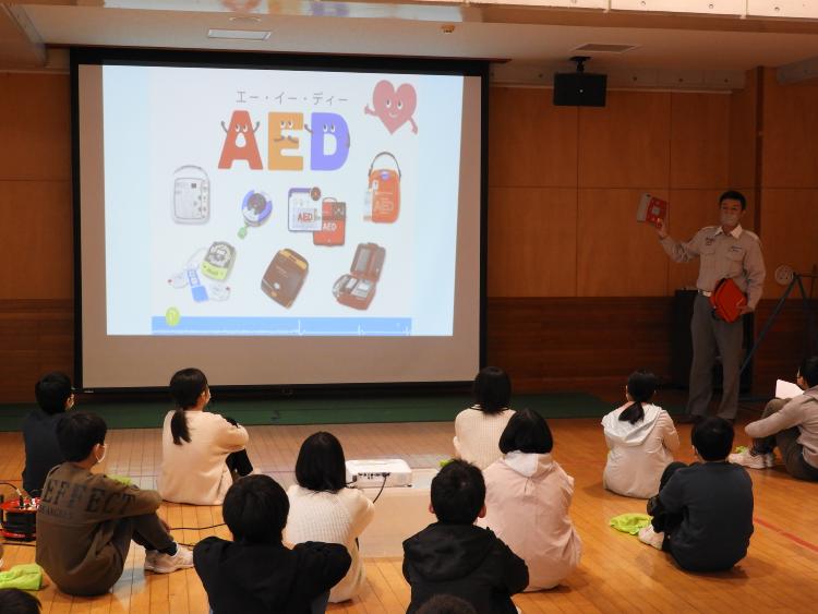 小学生へのＡＥＤの使い方