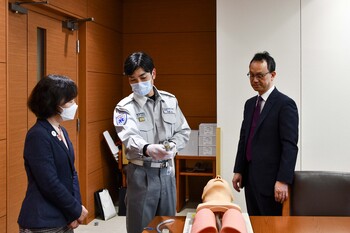 ビデオ硬性挿管用喉頭鏡のデモンストレーションを行いました