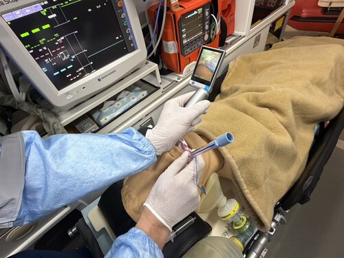 気管挿管訓練の様子2