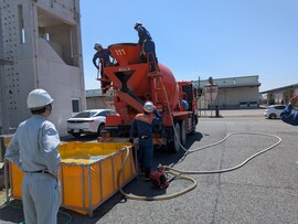 消防水利からの給水