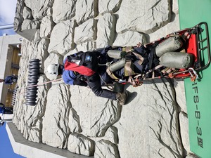 要救助者引揚訓練様子