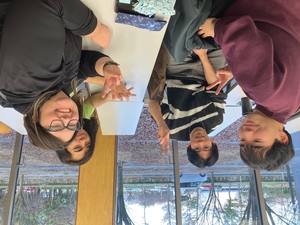 公益大の写真（グループトーク）