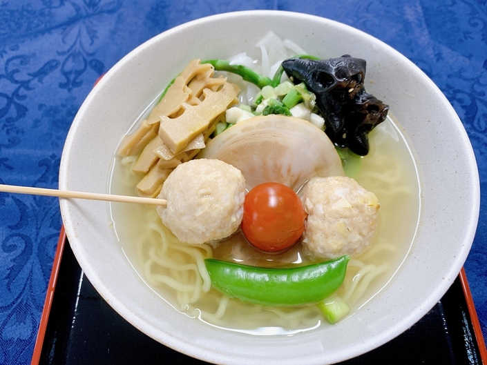 春の酒南塩ラーメンの写真