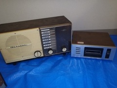 木枠オーディオ機器の画像