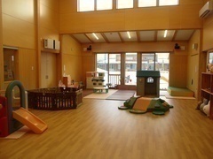 子育て支援センター