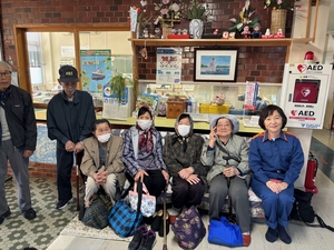 デイサービス利用の島民の皆さん