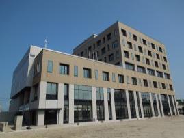酒田市役所建物の画像