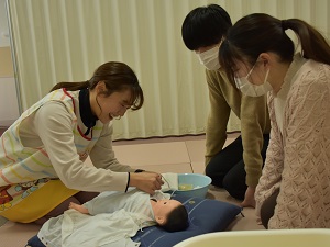 勤務中の様子