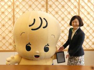 センサスくん、副市長表敬の画像