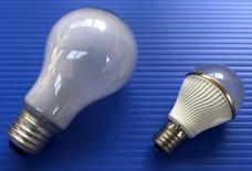LEDランプと白熱電球だけの状態の画像